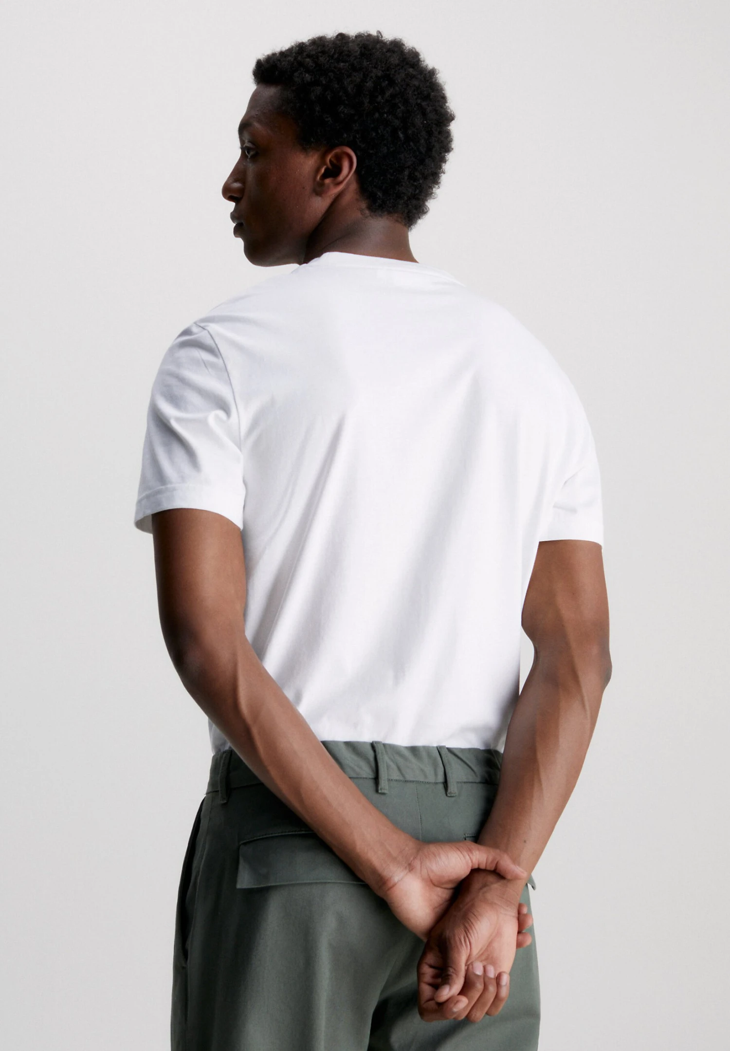 Calvin Klein Double Flock LogoT-Shirt Con StampaBright White Uomo T-shirt E Polo 6CA22O0G4-A11 3 Calvin Klein Double Flock LogoT-Shirt Con StampaBright White Uomo T-shirt E Polo 6CA22O0G4-A11 - immagine 3