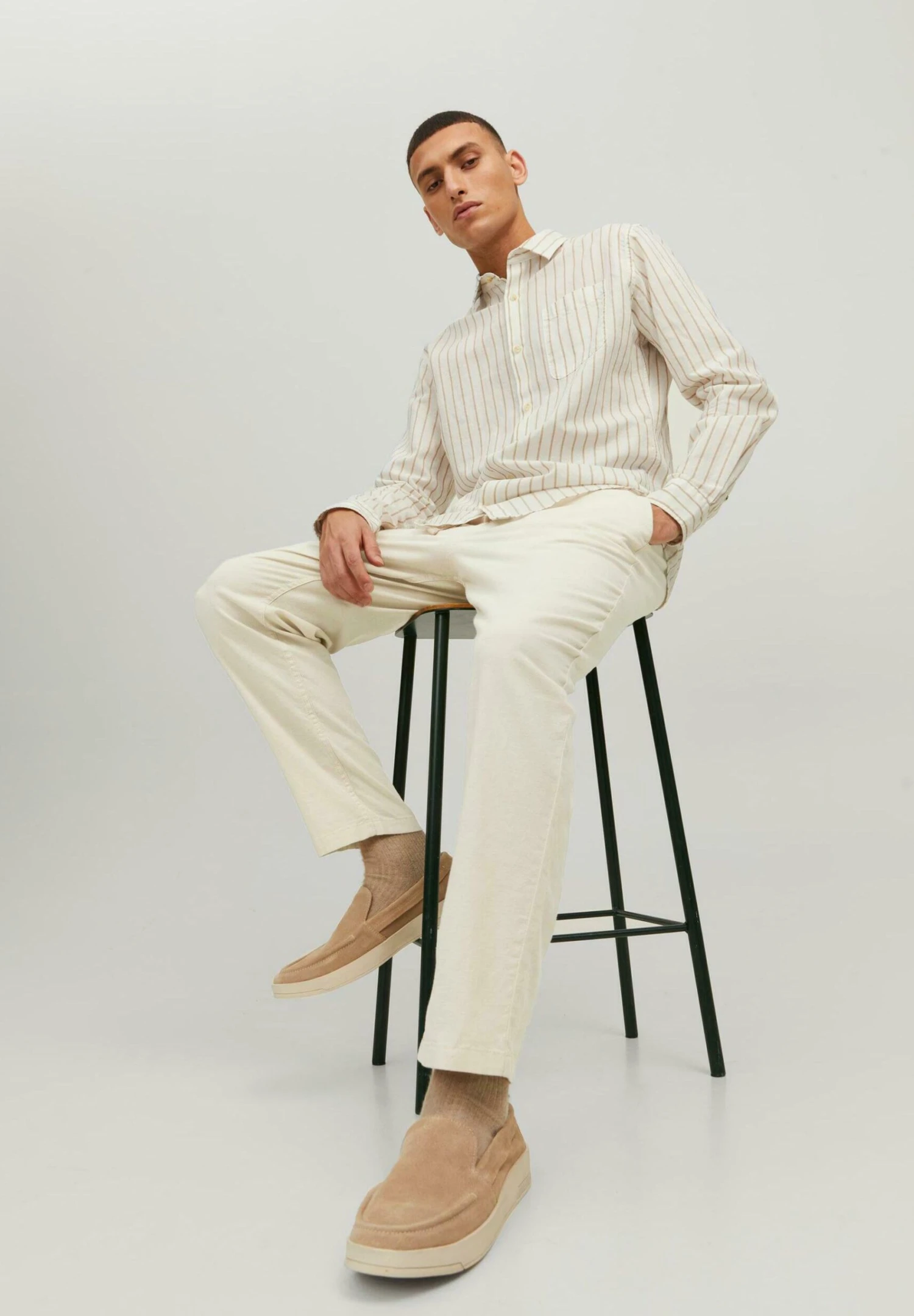 Jack & Jones Jpstace JjbreezePantaloni SportiviMoonbeam Uomo Pantaloni Sportivi E Joggers JA221A008-A11 6 Jack & Jones Jpstace JjbreezePantaloni SportiviMoonbeam Uomo Pantaloni Sportivi E Joggers JA221A008-A11 - immagine 6