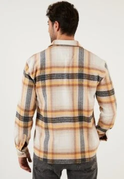 Regular Fit - Camicia - Mustard -Vendite Jones 1bbe07909325495e950bdd77b0b48497