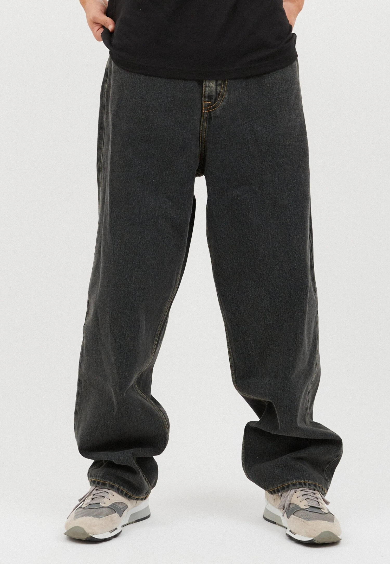 Dr. Denim Kobe - Jeans A Zampa - Tinted Black 1 Dr. Denim Kobe - Jeans A Zampa - Tinted Black