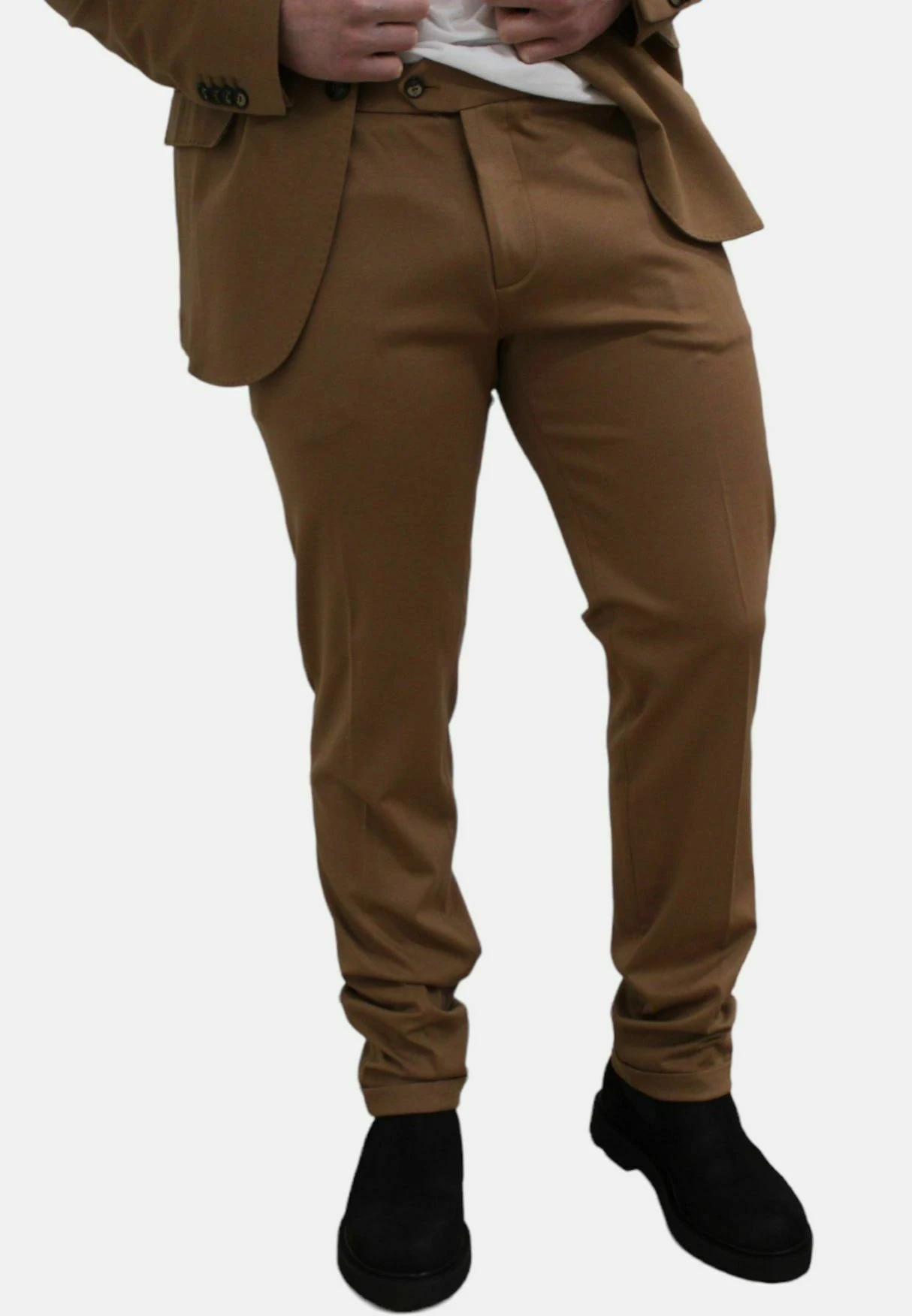 ChinoMarrone Uomo Pantaloni QB122E001-O11 1 ChinoMarrone Uomo Pantaloni QB122E001-O11