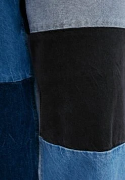 BERSHKA Colour Block - Jeans Baggy - Light Blue -Vendite Jones 218cdfe271dc4a6ca5fd11504a41fc50