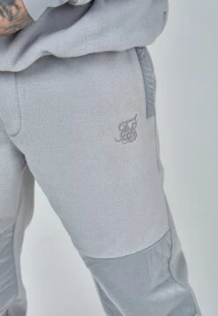 SikSilk PanelledPantaloni SportiviGrey Uomo Pantaloni Sportivi E Joggers SIF22E0FY-C11 9 SikSilk PanelledPantaloni SportiviGrey Uomo Pantaloni Sportivi E Joggers SIF22E0FY-C11 -Vendite Jones 2b9841a14ea14e86be4ff27e8e2e6f70