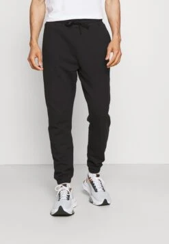 Lyle & Scott SpantPantaloni SportiviJet Black Uomo Pantaloni Sportivi E Joggers LY222E016-Q11