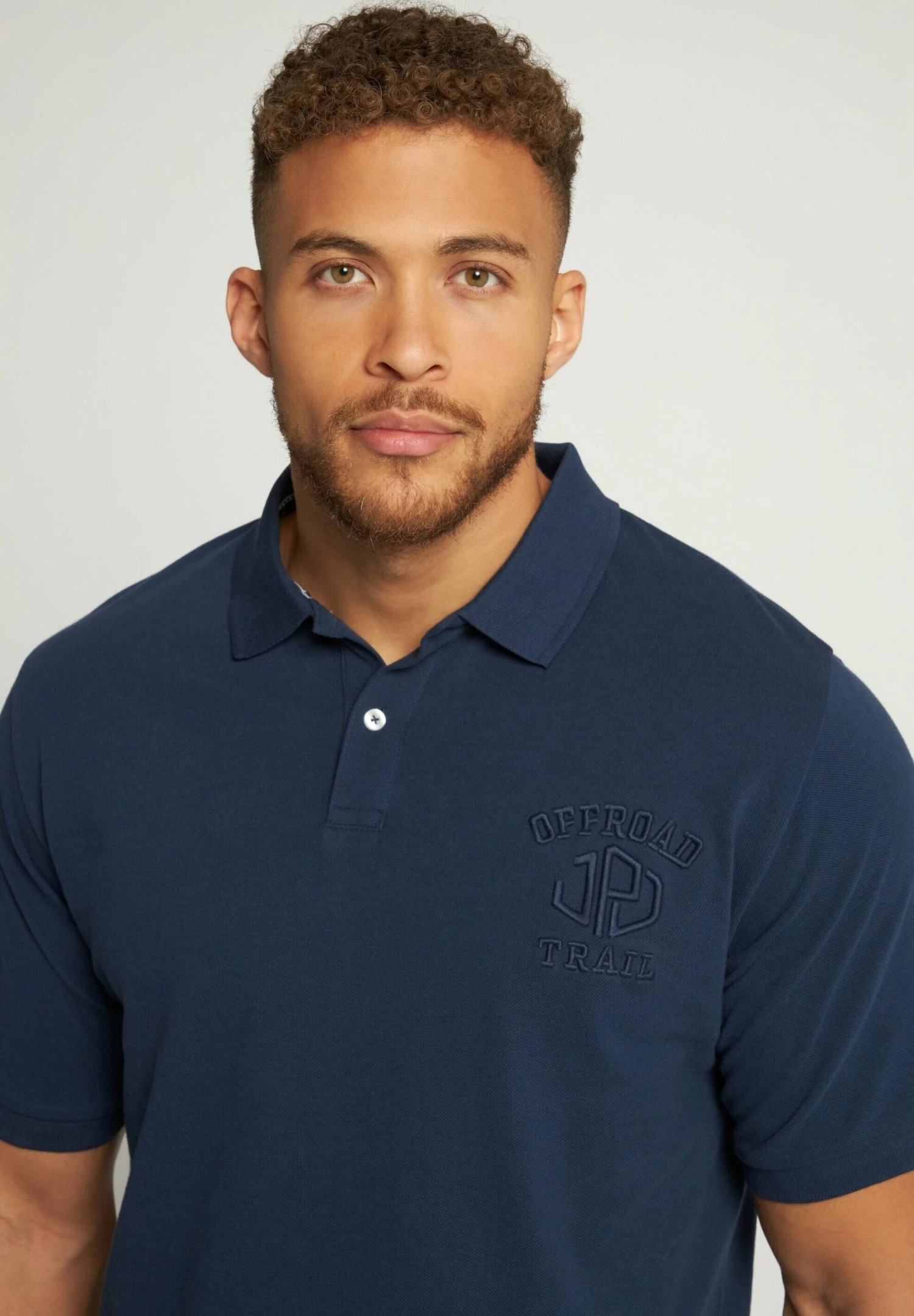 JP1880 PoloMattes Nachtblau Uomo T-shirt E Polo JP322P079-K11 2 JP1880 PoloMattes Nachtblau Uomo T-shirt E Polo JP322P079-K11 - immagine 2