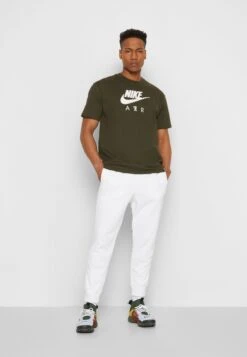 Nike Sportswear M Nsw Dna Hbr M90 T-Shirt Con StampaSequoia Uomo T-shirt E Polo NI122O0T0-Q11 -Vendite Jones 2f53a4164bc040e6bde4714f4ec3baec