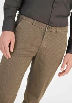 StretchChinoSabbia Uomo Pantaloni C4I22E043-B11 8 StretchChinoSabbia Uomo Pantaloni C4I22E043-B11 -Vendite Jones 3042711c5c5f4ce2b25c7bfb0d1936cf