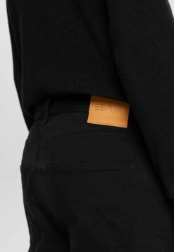 ESPRIT Jeans A SigarettaBlack Uomo Jeans ES122G0CC-Q11 11 ESPRIT Jeans A SigarettaBlack Uomo Jeans ES122G0CC-Q11 -Vendite Jones 3675486891f94392a2bcd2a8fdceaabf