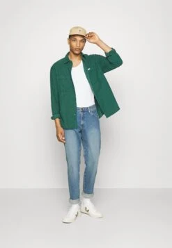 Prima pagina -Vendite Jones 47f38f8741f04d8fba8f4be10f15d5fb