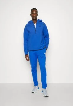 Under Armour Fashion Track PantPantaloni SportiviTeam Royal Uomo Pantaloni UN242E0RL-K11 -Vendite Jones 4961ff0d05234eb996fb3d68bb74279b
