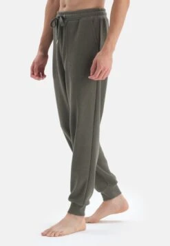 ConnectPantaloni SportiviKhaki Uomo Pantaloni Sportivi E Joggers D6D22E011-N11 -Vendite Jones 5e46a383dce54789ad264aadad7ab1a2