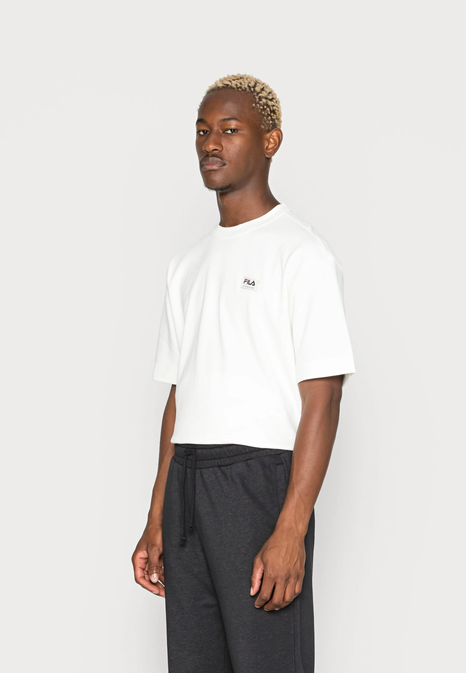 Fila Bagod PantsPantaloni SportiviMoonless Night Uomo Pantaloni 1FI22E02T-Q11 1 Fila Bagod PantsPantaloni SportiviMoonless Night Uomo Pantaloni 1FI22E02T-Q11