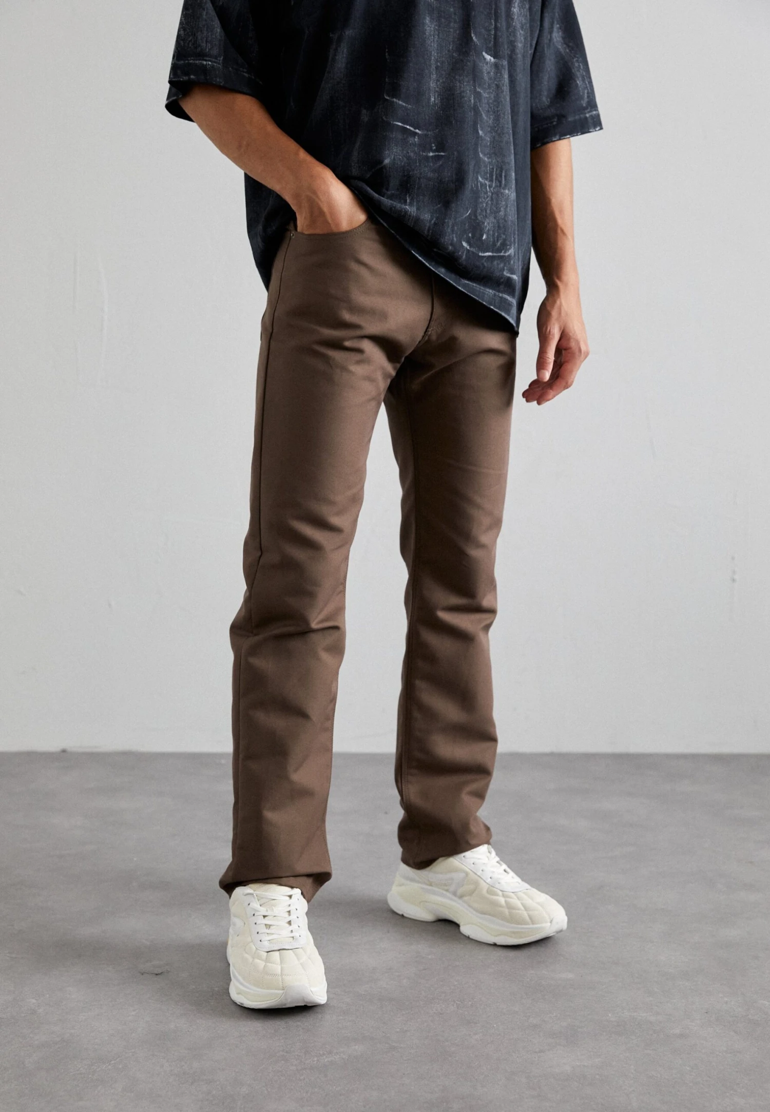 424 Pantalone UomoPantaloniBrown Uomo Pantaloni F4V22E00B-O11 1 424 Pantalone UomoPantaloniBrown Uomo Pantaloni F4V22E00B-O11