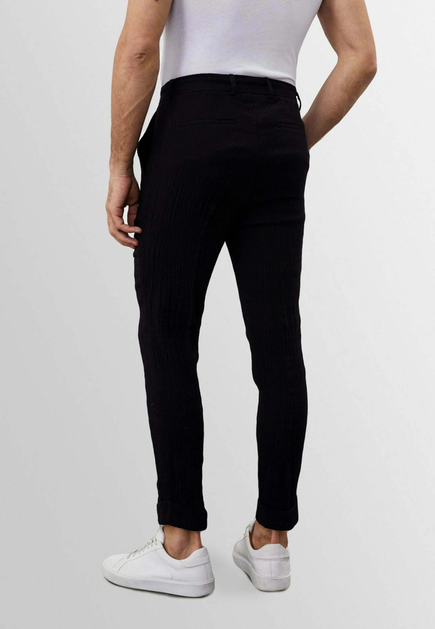 ChinoBlack Uomo Pantaloni AI721A001-Q11 3 ChinoBlack Uomo Pantaloni AI721A001-Q11 - immagine 3