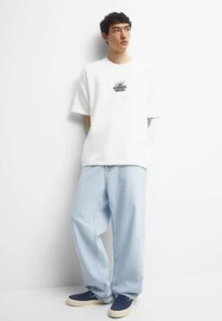 PULL & BEAR PlushT-Shirt BasicWhite Uomo T-shirt E Polo PUC22O1NX-A11 -Vendite Jones 6ef318c19de44069aa45ab5117aa8322