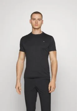 Tech Stretch Tee 2 PackT-Shirt BasicBlack/Grey Uomo T-shirt E Polo CK442D019-Q12 -Vendite Jones 70f722e534c74ec38a3c6294969600b8