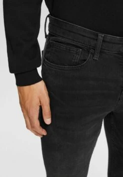 ESPRIT Jeans Slim Fit - Black Dark Washed -Vendite Jones 73c510fb3c014725935fc890cdd4450e