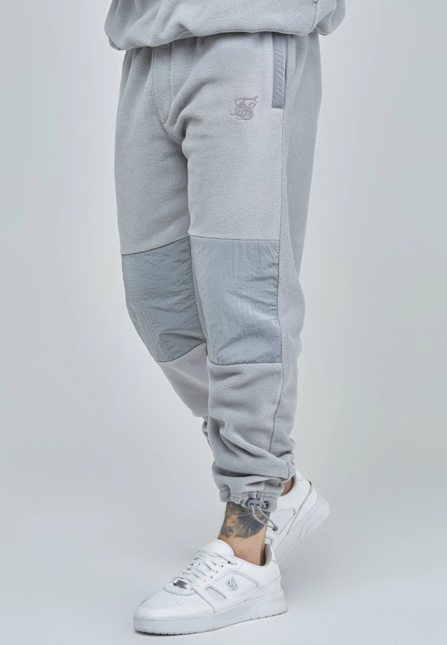 SikSilk PanelledPantaloni SportiviGrey Uomo Pantaloni Sportivi E Joggers SIF22E0FY-C11 1 SikSilk PanelledPantaloni SportiviGrey Uomo Pantaloni Sportivi E Joggers SIF22E0FY-C11