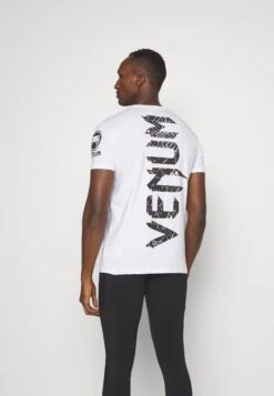 Venum GiantT-Shirt Con StampaWhite Uomo T-shirt E Polo V2T42D040-A11 -Vendite Jones 7c3cf51a27bf4d4488603f177753705c
