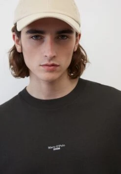 Marc O'Polo DENIM T-Shirt BasicBlack Uomo T-shirt E Polo OP522O070-Q11 -Vendite Jones 8db920780bcb4027a293746aa31e63a0