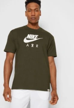 Nike Sportswear M Nsw Dna Hbr M90 T-Shirt Con StampaSequoia Uomo T-shirt E Polo NI122O0T0-Q11 -Vendite Jones 9ab835f39afd4a2eb3c37f9f38ec27de