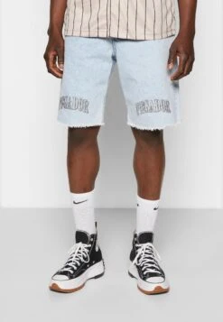 Pegador Burton Shorts Di JeansWashed Light Blue Uomo Jeans PEP22F001-K11 -Vendite Jones 9b60474d36ce4298a0976d7898b8ada3