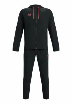 Under Armour Two Piece Sets Ua M'S Ch. ProTutaBlack Uomo Pantaloni Sportivi E Joggers UN242K00E-Q11 -Vendite Jones a2e236c1d26c4314acaf3ca916d02ba7