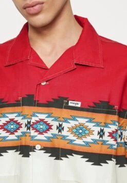 Wrangler Resort - Camicia - Worn White -Vendite Jones a779b4edd3bc4b8cae2bffdc0bc860d6