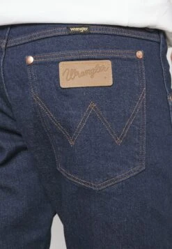 Wrangler Jeans A Sigaretta - Rinse -Vendite Jones a9665c618ede4d629c3cddcf87ed5fe5