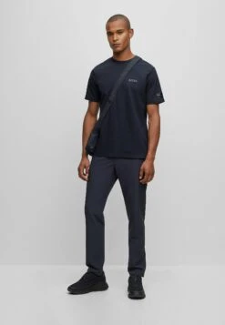 Boss T-Shirt BasicDark Blue Two Uomo T-shirt E Polo BB122O10C-K11 -Vendite Jones bcedbcc5fe6f493bb6b840888ca71304