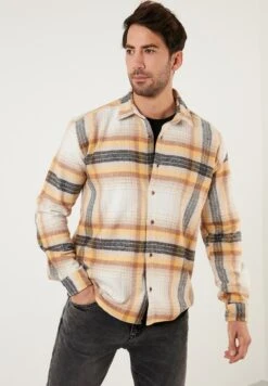 Regular Fit - Camicia - Mustard -Vendite Jones c01473a3fb1a454f8d161e99972ece5a