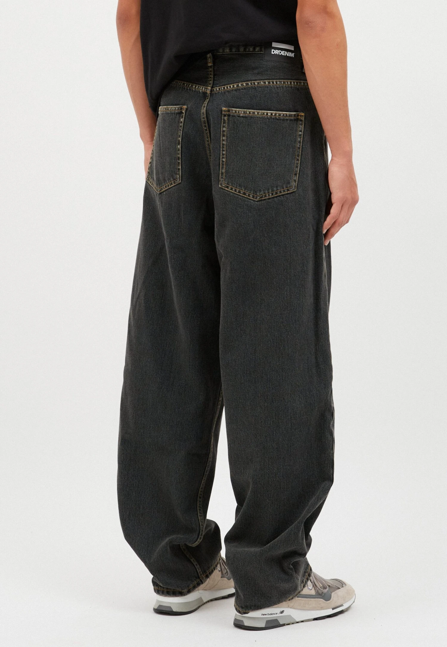 Dr. Denim Kobe - Jeans A Zampa - Tinted Black 3 Dr. Denim Kobe - Jeans A Zampa - Tinted Black - immagine 3