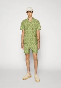 Filling Pieces ResortCamiciaOlive Uomo Camicie FIB22D005-M11 -Vendite Jones c9f10e5c46754086981fe7be4d556c38