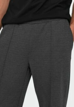 Only & Sons Einfarbige - Pantaloni - Black 8 Only & Sons Einfarbige - Pantaloni - Black -Vendite Jones d8d6b5148c084351aa6457c6a3ee88ee