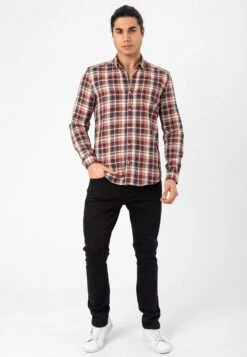 Prima pagina -Vendite Jones dc7e38035f2b4a859acf00d50ae4d916