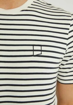 Shore - T-Shirt Con Stampa - Blue -Vendite Jones e21f35079f5b4d339138e49f542f16bb