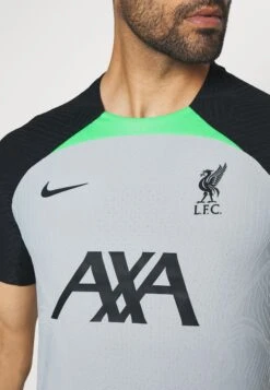 Nike Performance Liverpool Fc Strike EliteSquadraWolf Grey/Black/Poison Green/Black Uomo T-shirt E Polo N1242D5K4-C11 9 Nike Performance Liverpool Fc Strike EliteSquadraWolf Grey/Black/Poison Green/Black Uomo T-shirt E Polo N1242D5K4-C11 -Vendite Jones e5067b87329e43e5b6d19d5d3bdd69e6