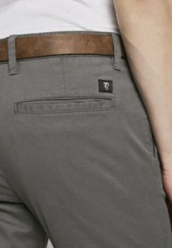 TOM TAILOR Denim Slim Fit Chino With BeltChinoCastlerock Grey Uomo Pantaloni TO722E03C-C12 -Vendite Jones f55d55a201654c70914a05fdce691cb3