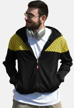 ArkansasGiacca SportivaNero Giallo Uomo Pantaloni Sportivi E Joggers L7C22T009-E11