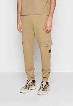 Hugo DangkangPantaloni SportiviOpen Brown Uomo Pantaloni Sportivi E Joggers HU722E0DF-B11