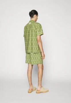 Filling Pieces ResortCamiciaOlive Uomo Camicie FIB22D005-M11 -Vendite Jones f90d133c95924bfbab84feb6bd13dd7f