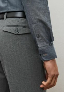 Next Trimmed Slim Fit Single Cuff - Camicia - Navy Blue -Vendite Jones f95ac54df9fb4a028f8b24da90fb23b8