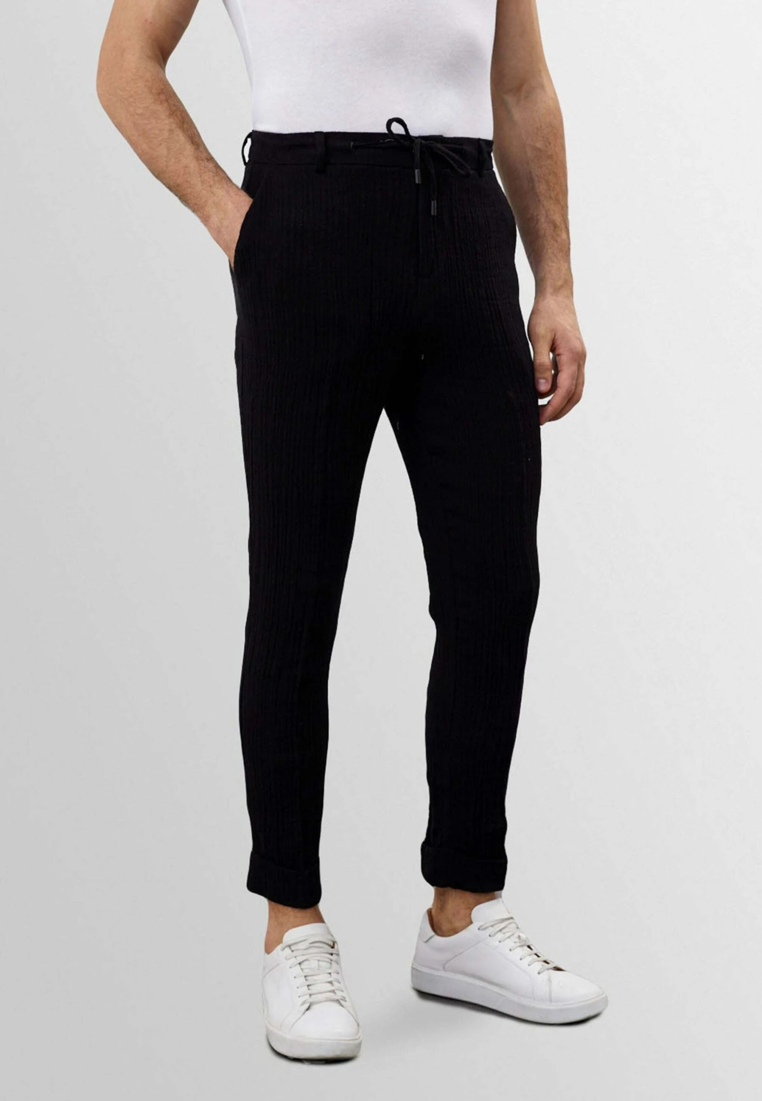 ChinoBlack Uomo Pantaloni AI721A001-Q11 4 ChinoBlack Uomo Pantaloni AI721A001-Q11 - immagine 4
